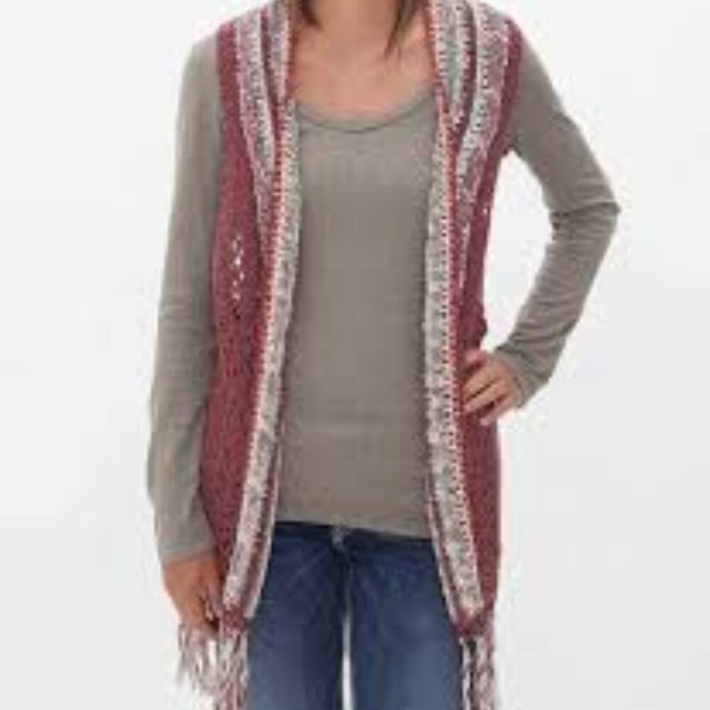 Absolutely Famous Crotchet Fringes Cardigan Boho Sweater Vintage vibe Size S
